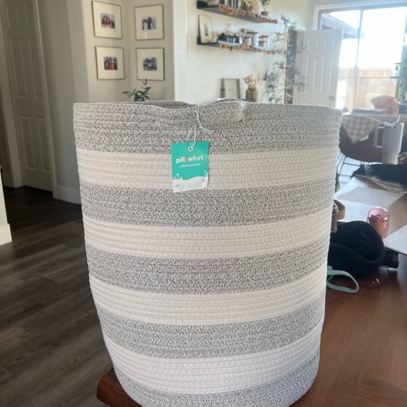 Extra Large Striped Coiled Kids' Rope
Basket Gray - Pillowfort™ - Picture 6 of 9